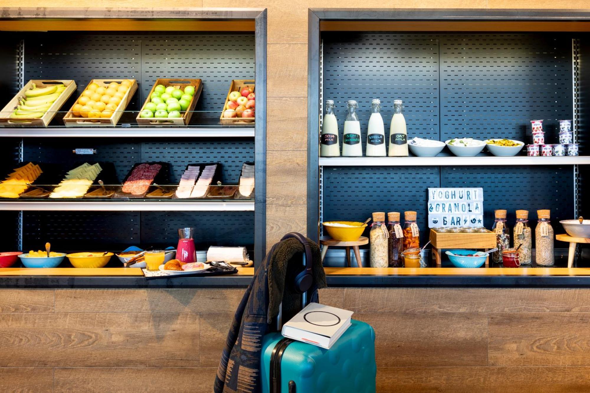 Moxy Edinburgh Airport Otel Ingliston Dış mekan fotoğraf